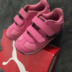 Little girl Puma light up sneakers